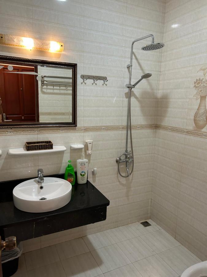 Halong Starlight Inn & Travel Ha Long Zewnętrze zdjęcie