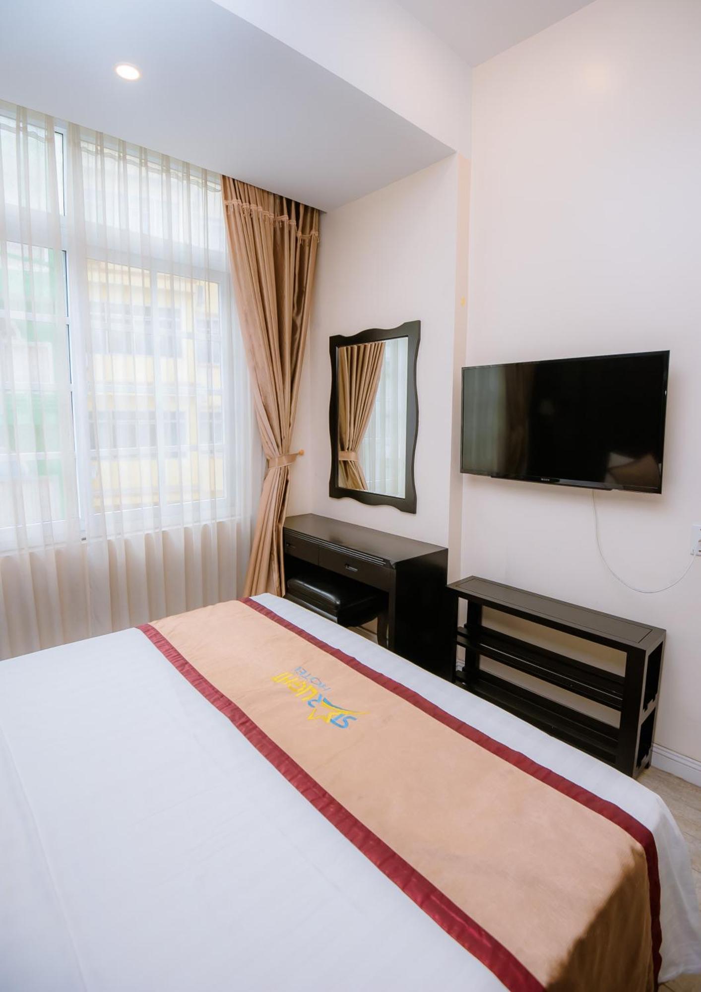 Halong Starlight Inn & Travel Ha Long Zewnętrze zdjęcie